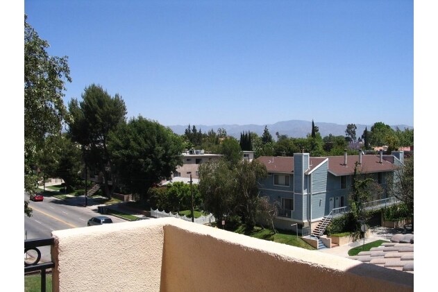 Foto del edificio - 4297 Coldwater Canyon Ave