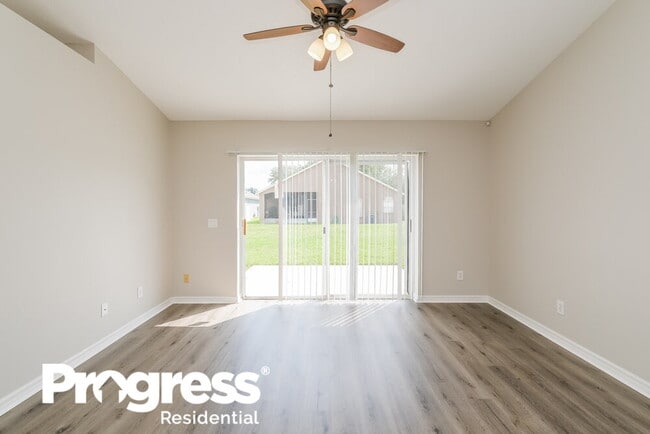 Building Photo - 3824 Briley Loop