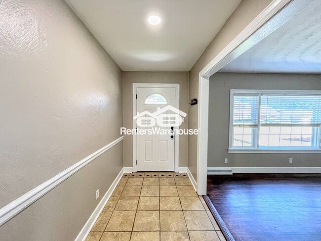 Building Photo - 2909 Duke of York Dr