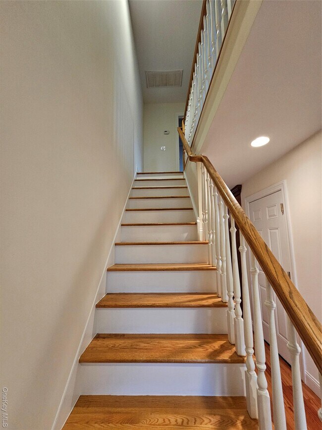 Foto del edificio - 11A 16th St