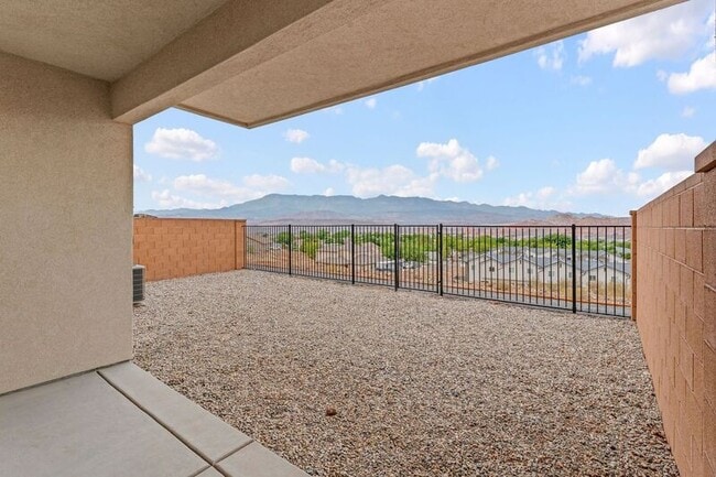 Building Photo - 2078 W. 320 S.