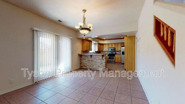 Foto del edificio - 4312 Marna Lynn Ave NW