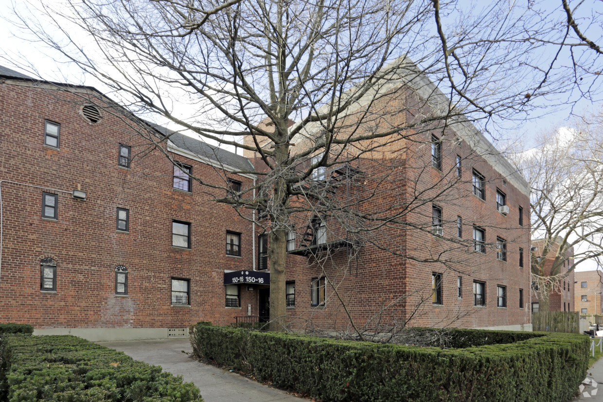 Kew Garden Hills - 150-16 73rd Ave