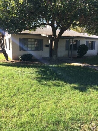 Building Photo - 1539 E Hudson Dr