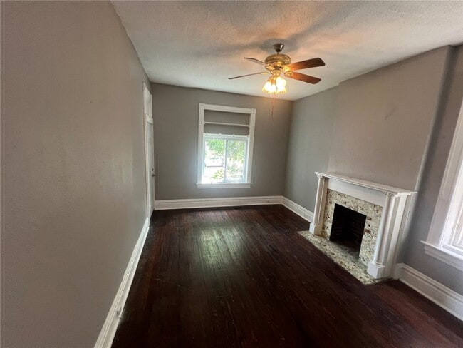 Building Photo - 3137 Chippewa St