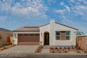 Building Photo - 877 Halford Ln