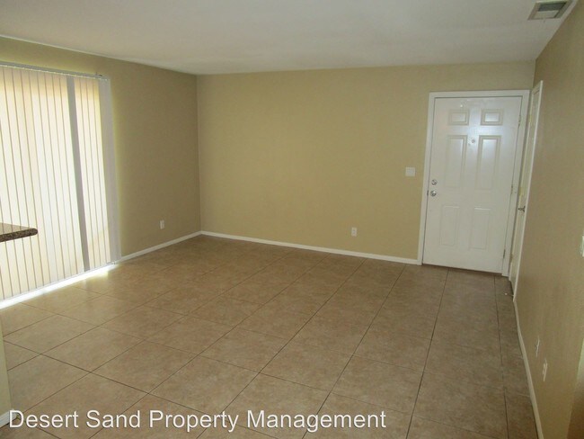 Building Photo - 7300 W Pirates Cove Rd