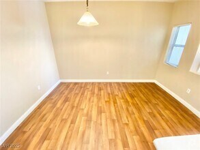 Building Photo - 5655 E Sahara Ave