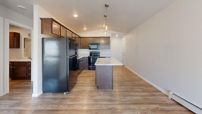 Interior Photo - Riverbank Apartments