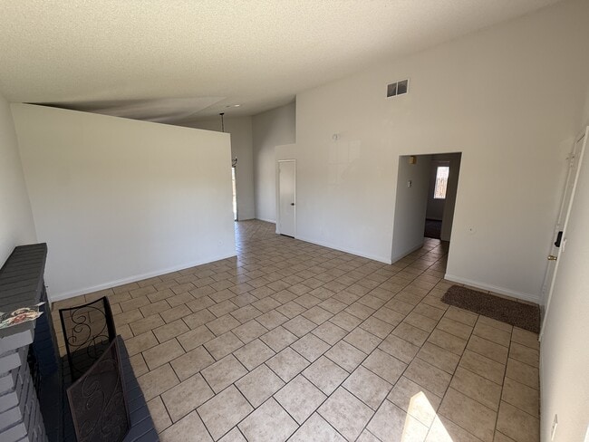 Foto del edificio - 480 Prairie Way