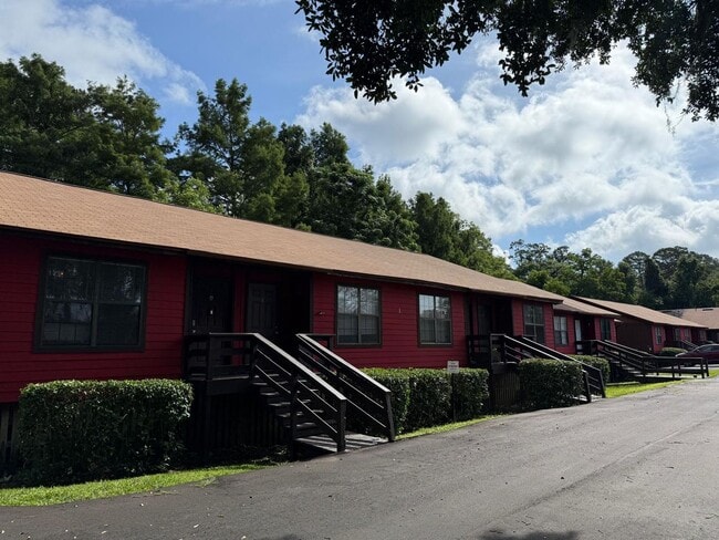 Photo - 1848 W Tharpe St Apartment