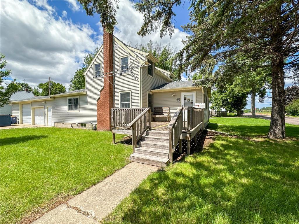 Primary Photo - 1208 Baker Ave