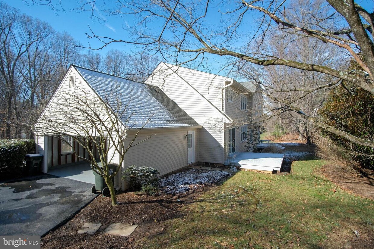 10934 Blue Roan Rd, Oakton, VA 22124 House Rental in Oakton, VA