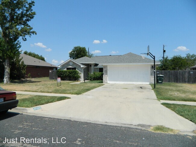 Foto del edificio - 3 br, 2 bath House - 4505 Bluestem Ln