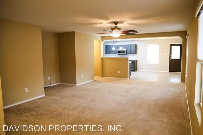 Building Photo - 4 br, 2 bath House - 11002 Rindle Ranch