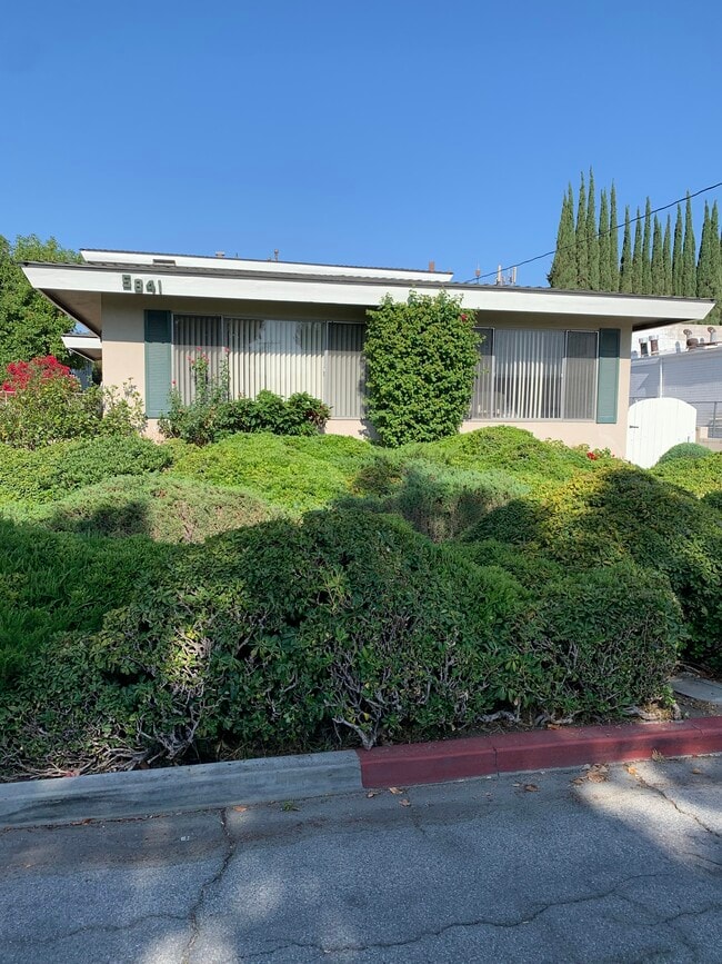 Building Photo - 5843 Golden West Ave