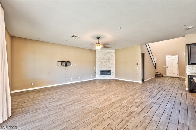 Building Photo - 2807 Athens Ridge Dr