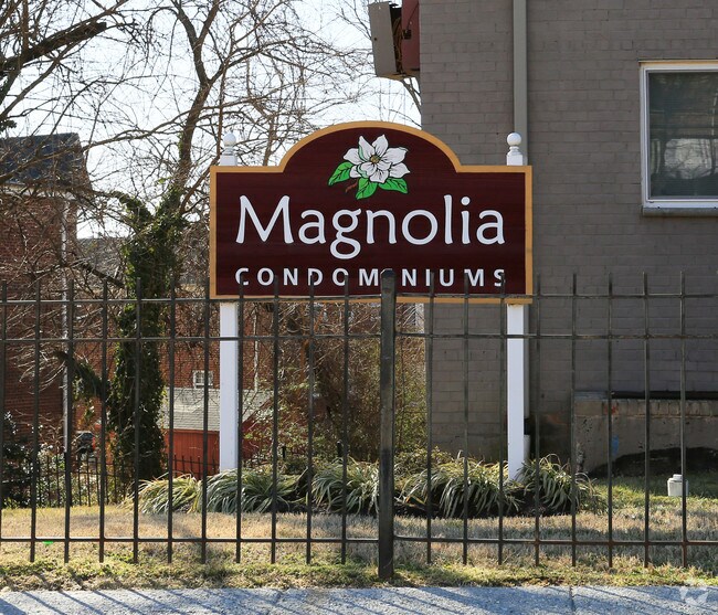 Building Photo - Magnolia Condominiums