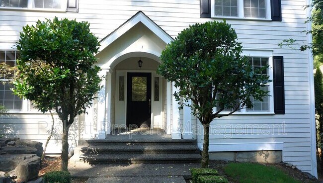 Foto del edificio - 5998 McCormick Woods Dr SW