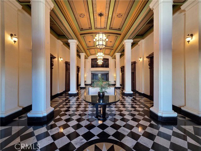 Building Photo - 835 Locust Ave