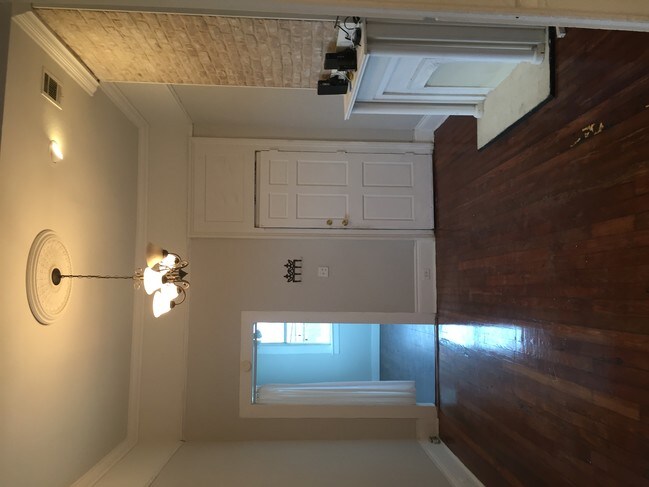 Building Photo - 2704 General Pershing St