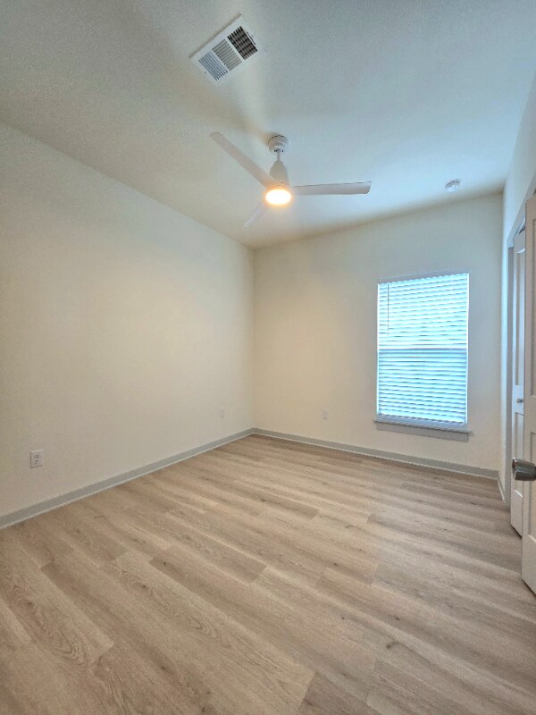 Foto del edificio - 606 E Brainerd St
