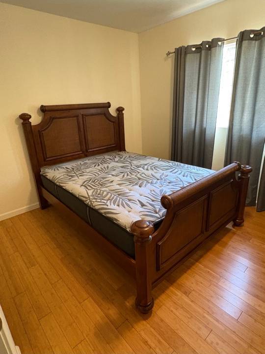 Foto del edificio - 44-108-108 Ikeanani Dr