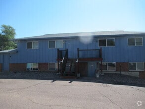 Building Photo - 2610 King St
