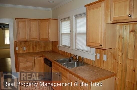 Building Photo - 3 br, 2 bath House - 607 Gillespie St