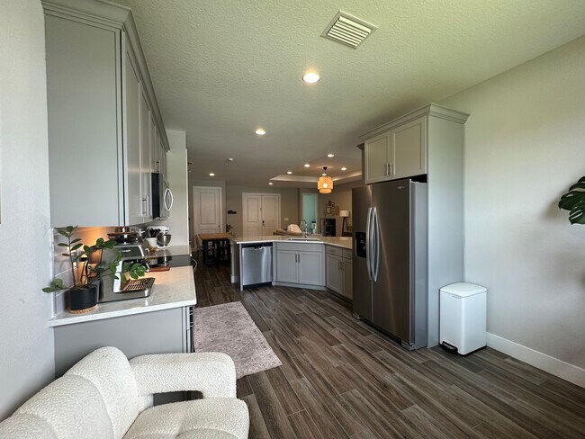 Foto del edificio - 1228 NW 36th Pl
