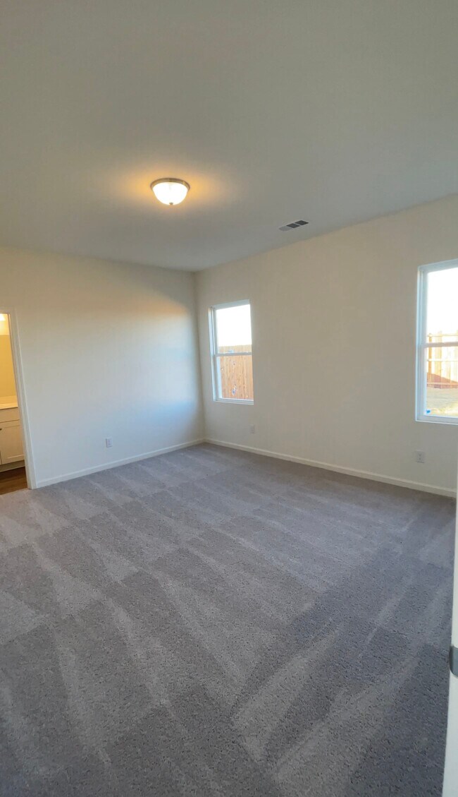 Master Room - 6222 Old Bridge Way