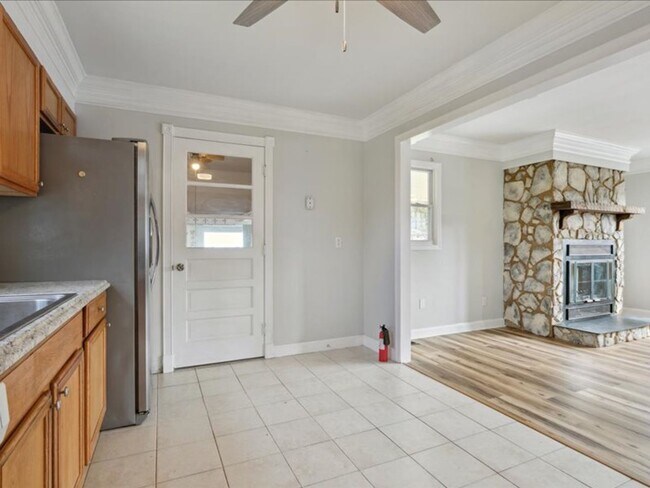 Building Photo - Spacious 3 bedroom home in Denbigh