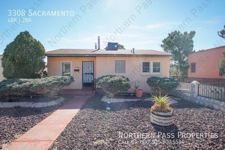 4 Bedroom Home with Basement Living Space! House for Rent in El Paso