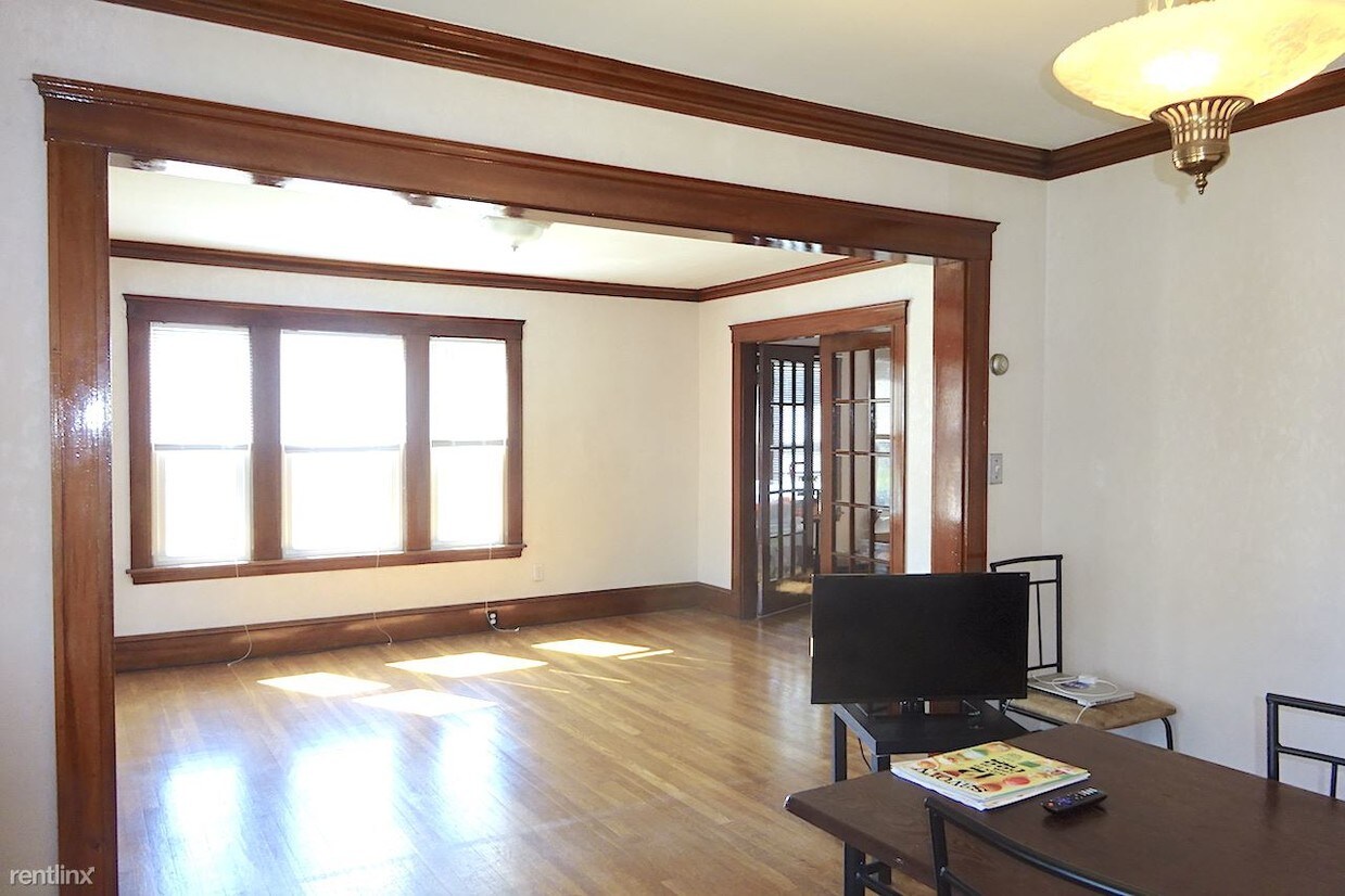 Foto principal - 115 Playstead Rd