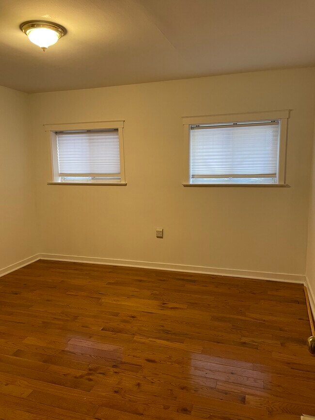 Bedroom - 617 S 16th St
