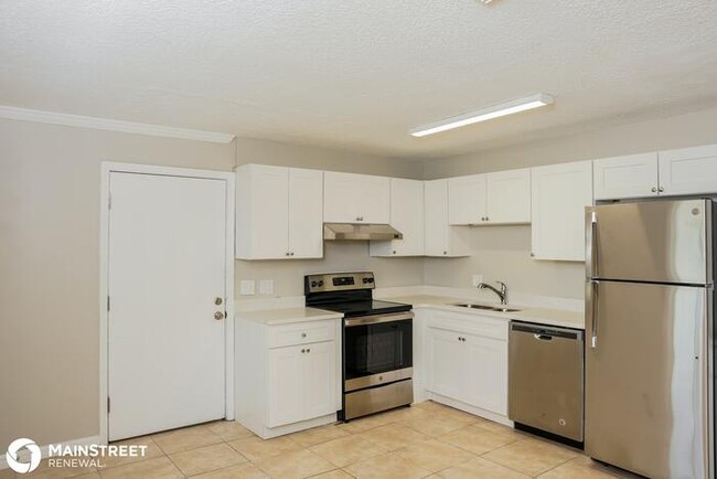 Building Photo - 700 FAIRHAVEN ST NE, PALM BAY, FL 32907