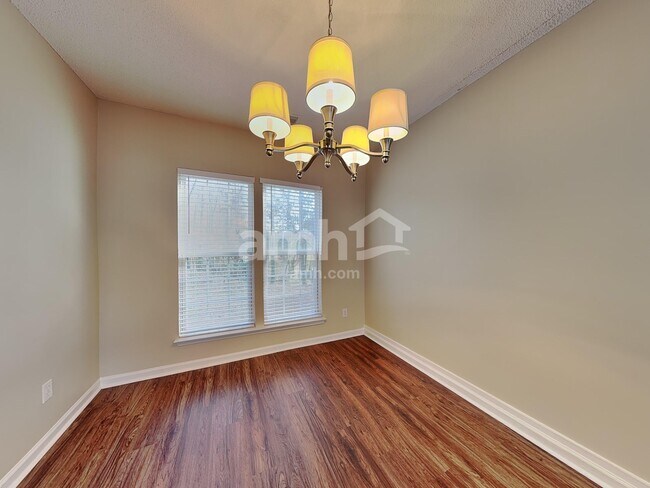 Foto del edificio - 2888 Shadow Brook Ct NW