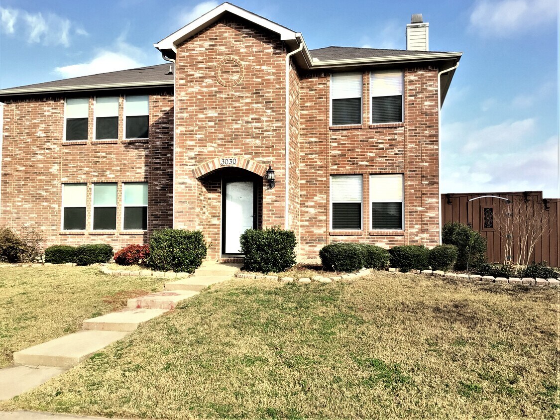 Foto principal - 3030 Dusty Ridge Dr