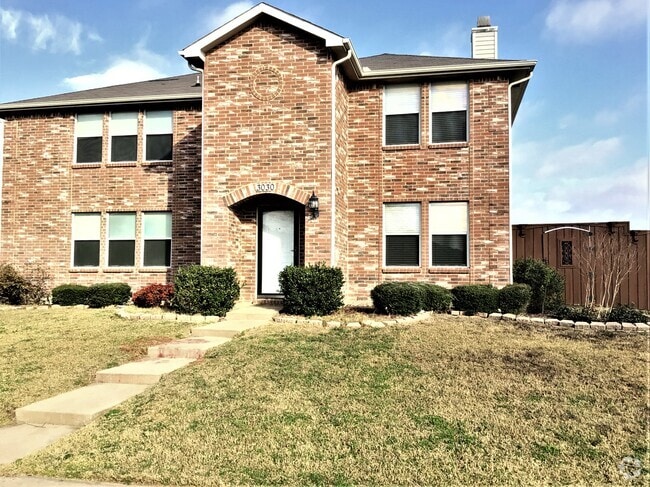 Building Photo - 3030 Dusty Ridge Dr