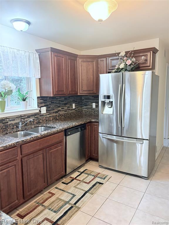 Foto del edificio - 6178 Elarz Dr