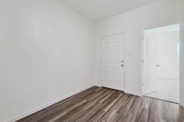 Foto del edificio - 405 Frio River Rd