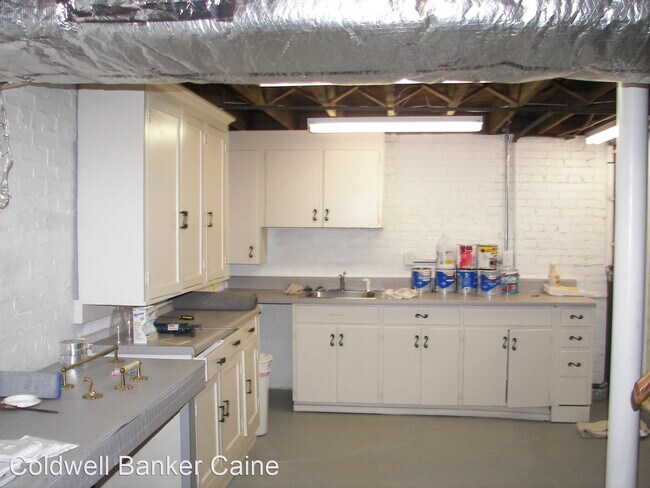Building Photo - 2 br, 2 bath House - 7 Country Club Drive