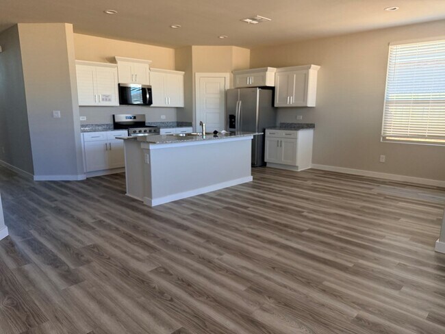 Foto del edificio - 6418 Patrick Clay Dr