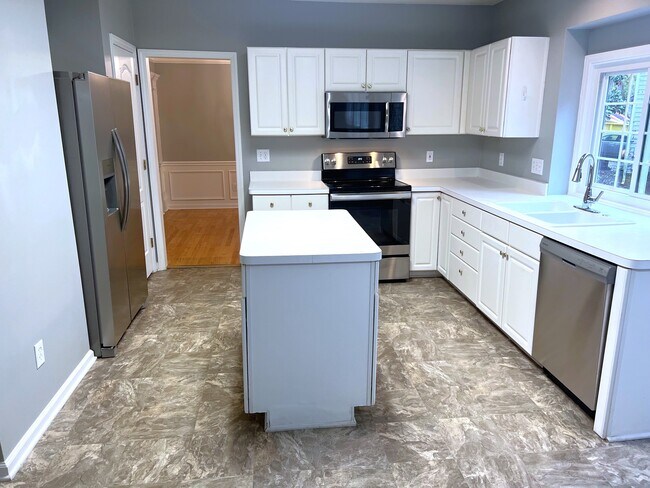 Foto del edificio - 9801 Goodrum Ct