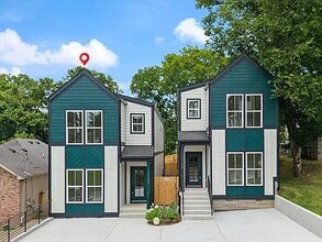 Building Photo - 2130 12th Ave N