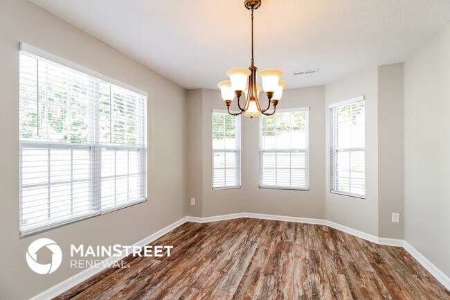 Foto del edificio - 3055 Canterbury Park Dr