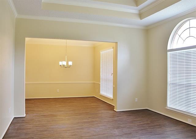 Building Photo - 712 Claire View Dr