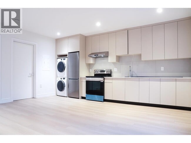 Building Photo - 3988 W 31st Ave