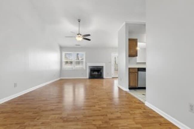 Foto del edificio - Schedule Your Showing Today