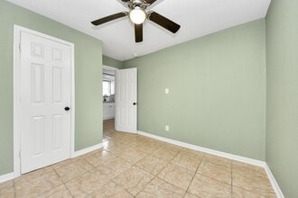 Building Photo - 4102 Engelke St